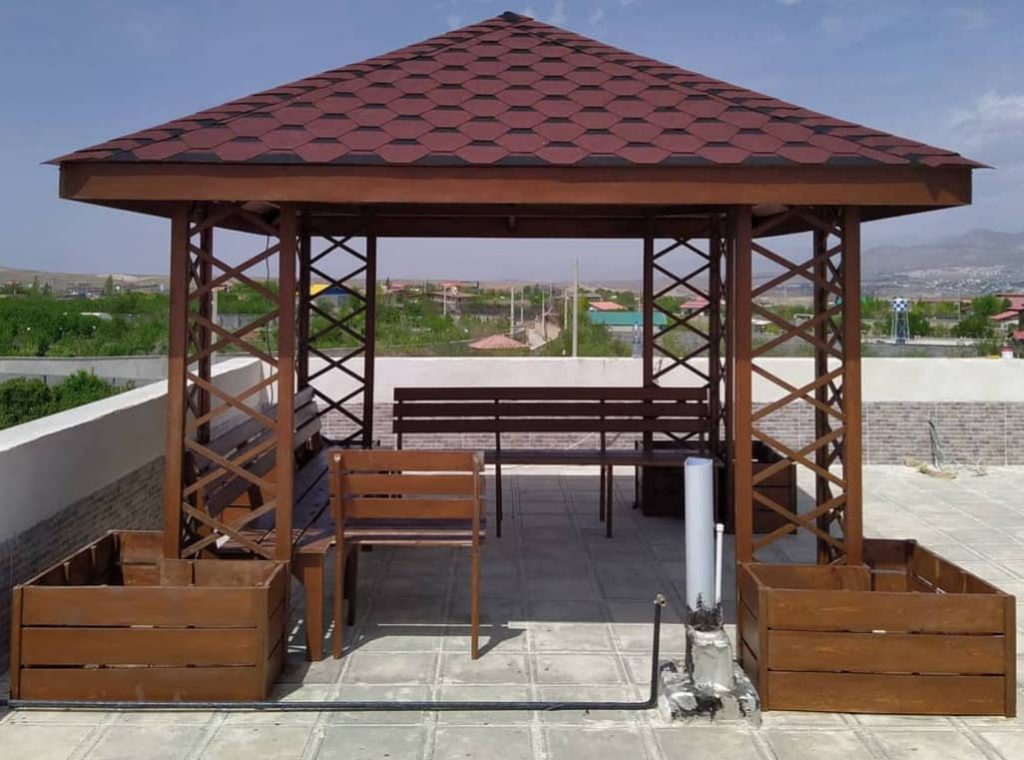 سقف شیبدار کلبه